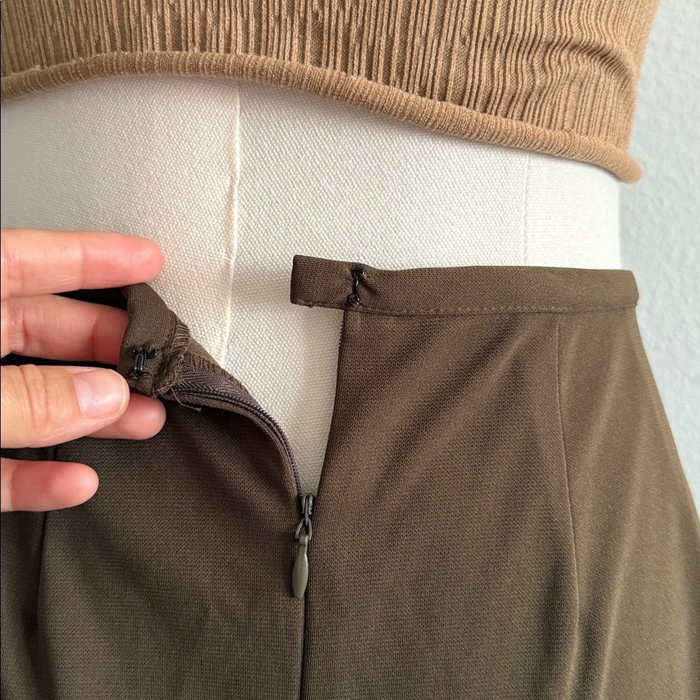 Vintage Taiga Paris Olive Green Midi Skirt Size Small - Picture 7 of 9